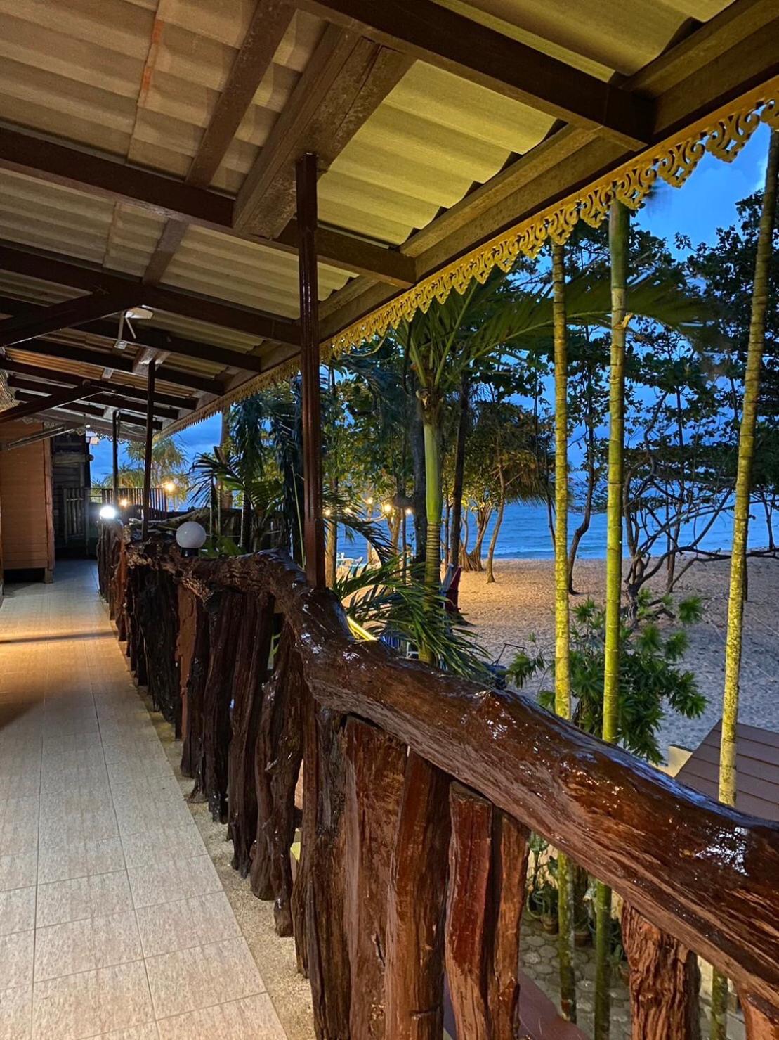 Ruan Mai Naiyang Beach Resort Nai Yang Beach Buitenkant foto