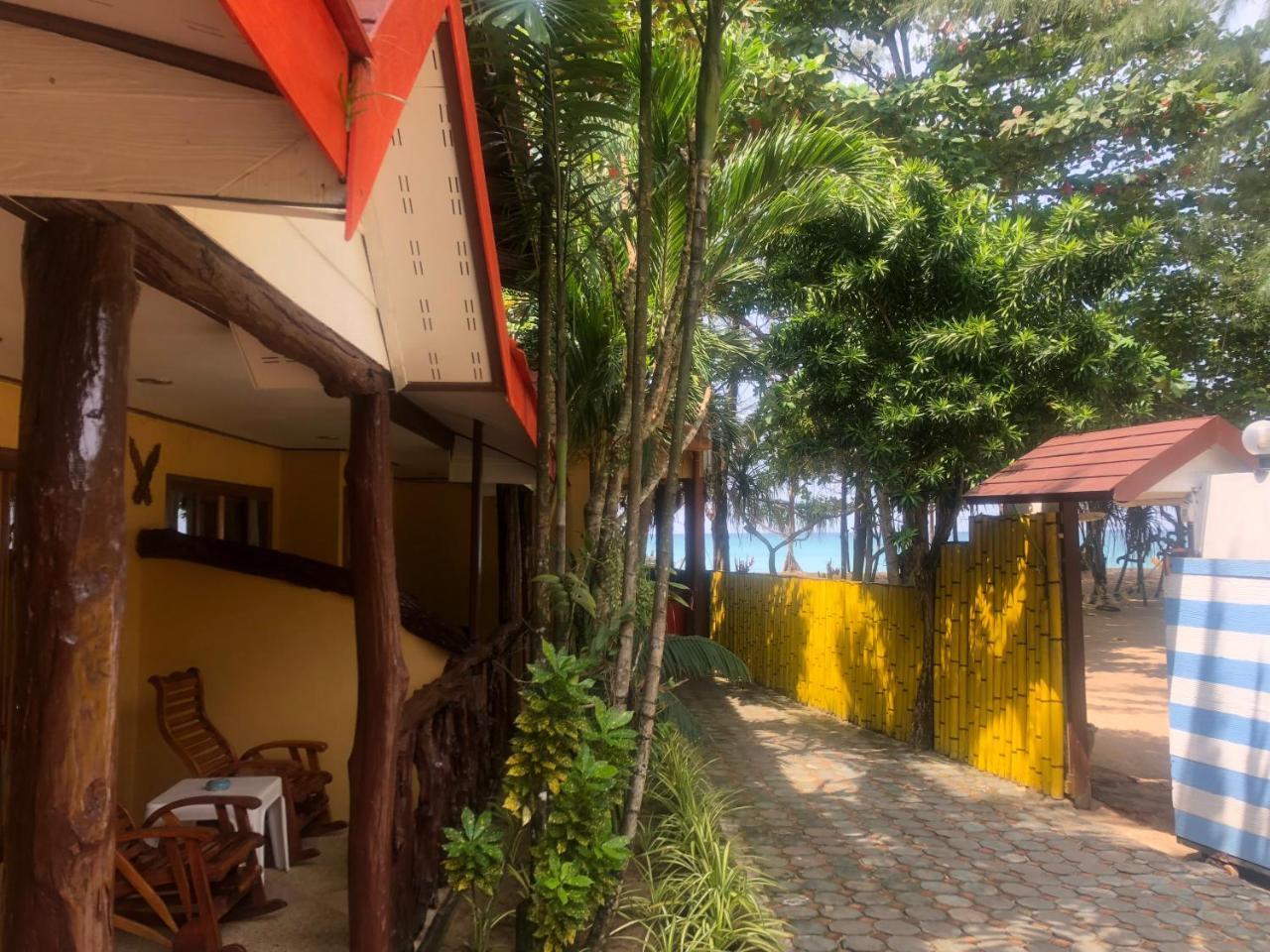 Ruan Mai Naiyang Beach Resort Nai Yang Beach Buitenkant foto